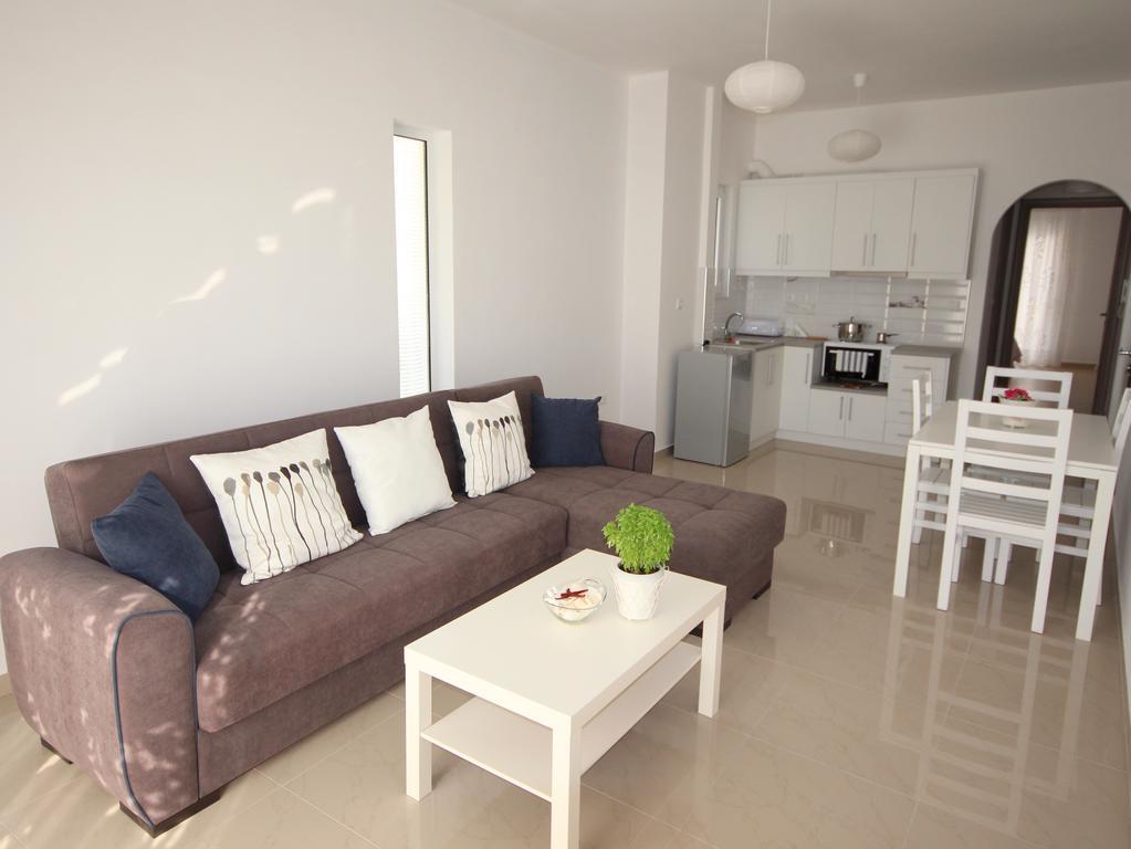 Nefeli Apartments Саранда Экстерьер фото
